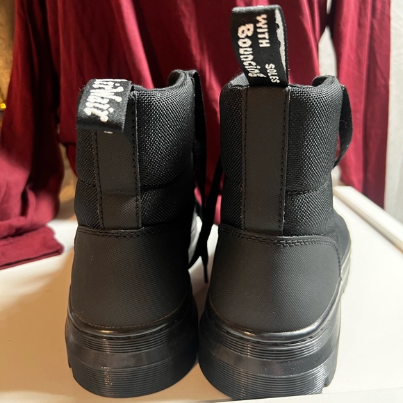 Dr.Martens black lace up boots, size 9, new with out tag - Picture 2 of 8